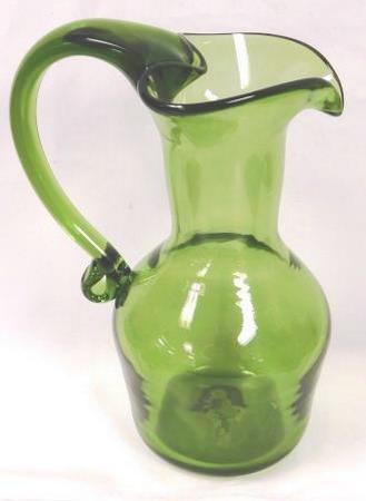 JAMESTOWN GLASS HAND BLOWN HEART PITCHER - GREEN