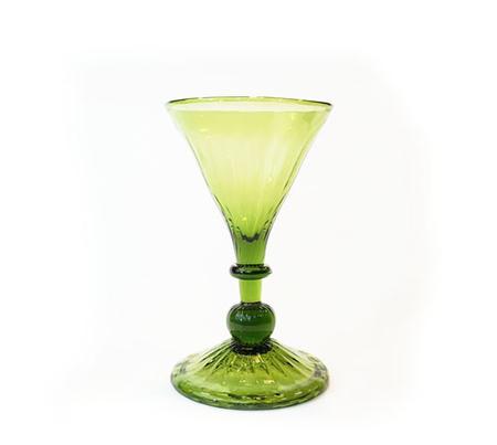 JAMESTOWN GLASS HAND BLOWN SWIRL WINE GLASS GREEN